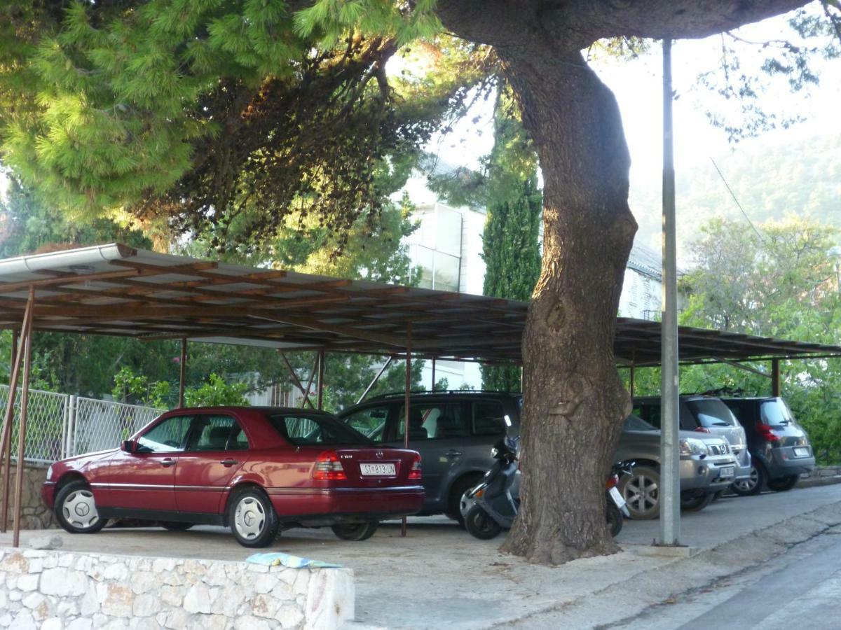 Apartments Mija Bol Exterior photo
